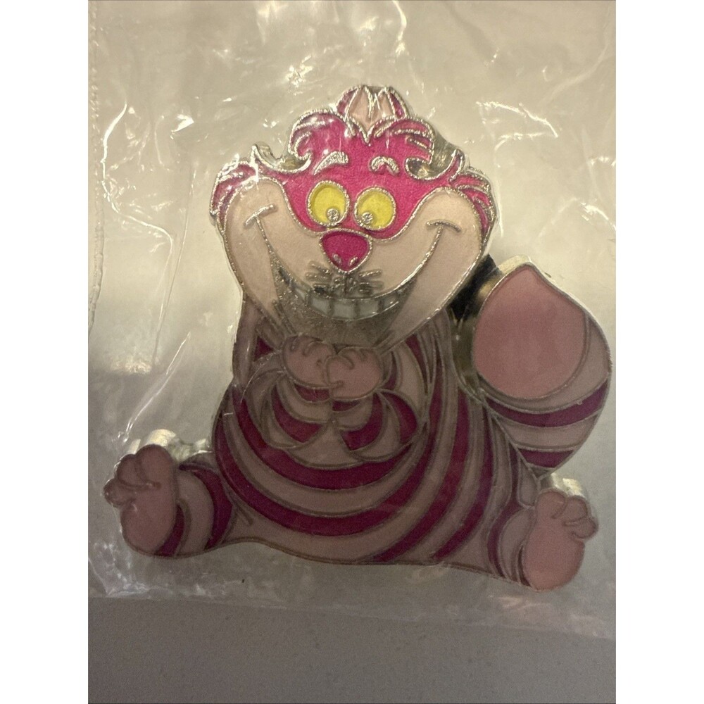 Cheshire Cat Sitting 2015 Booster Pin Alice In Wonderland